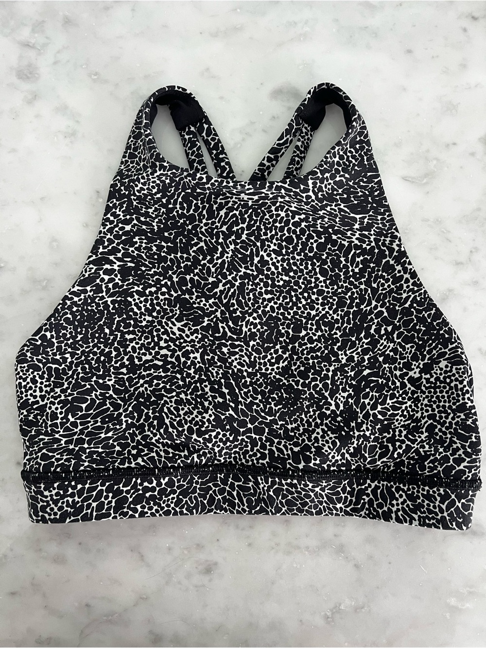 lululemon Energy Sportsbra high-neck Sz 4